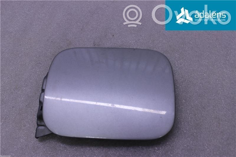 Audi A4 S4 B5 8D Siłownik klapki wlewu paliwa 