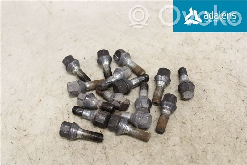 Tuercas/tornillos   46515009
