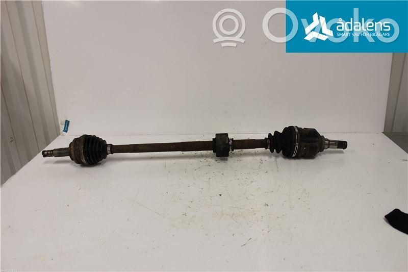 Toyota Corolla E120 E130 Priekšējā pusass 