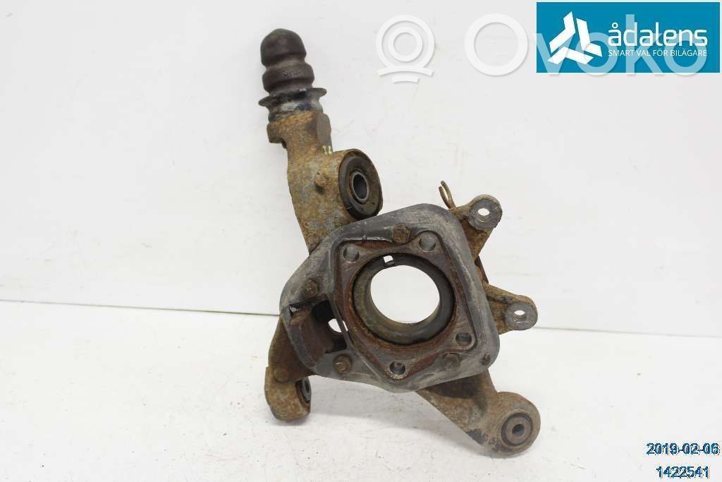 Volvo XC90 Cubo de rueda delantera 