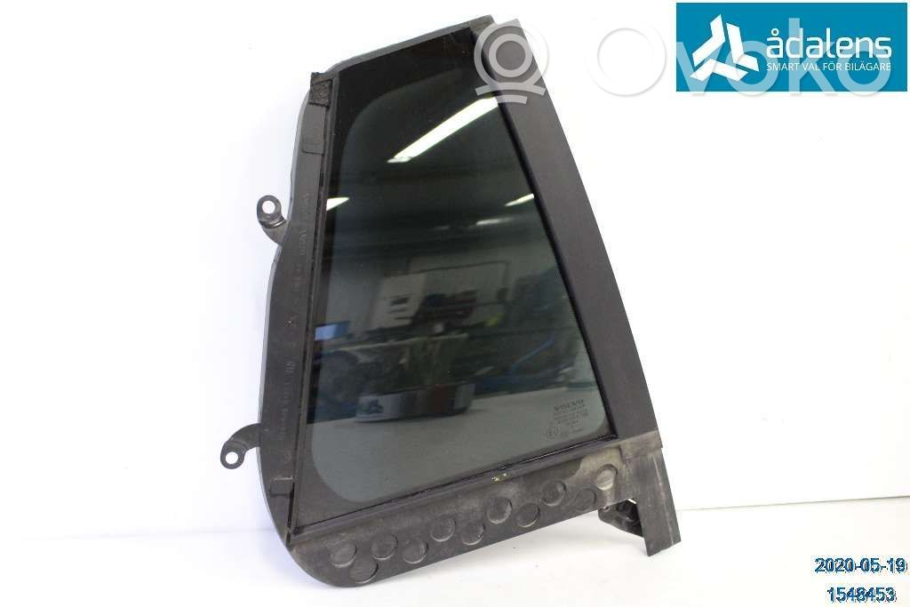 Volvo V60 Ventanilla de ventilación de la puerta trasera 