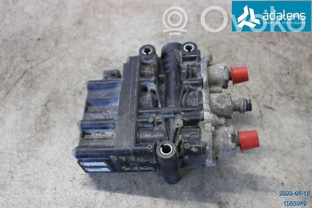 Volvo S90, V90 Scheinwerfer 