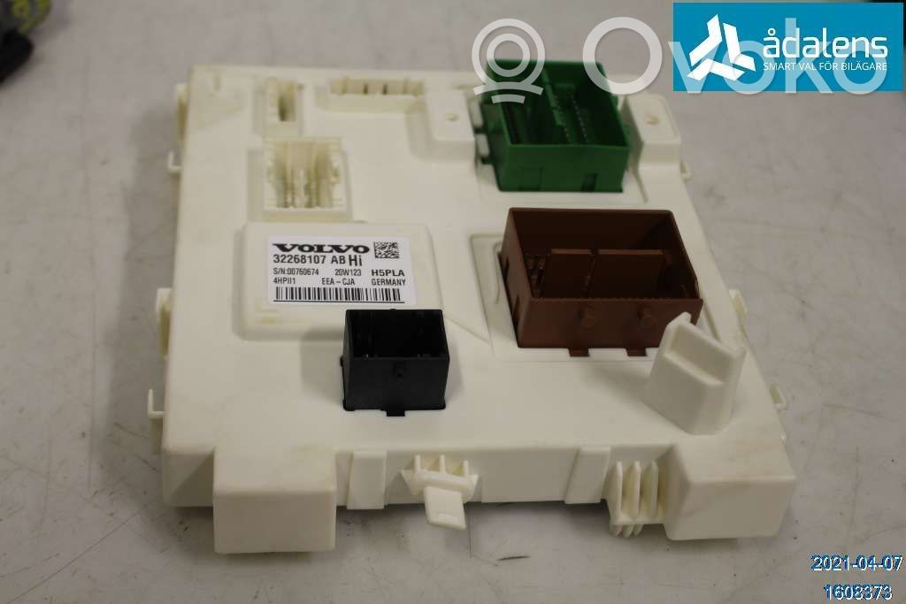 Volvo XC40 Alte unități/module de control 