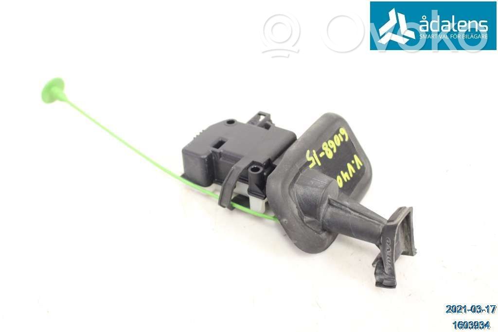 Volvo V40 Fuel tank cap lock 