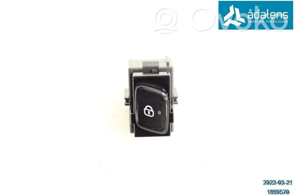 Volvo XC90 Central locking switch button 