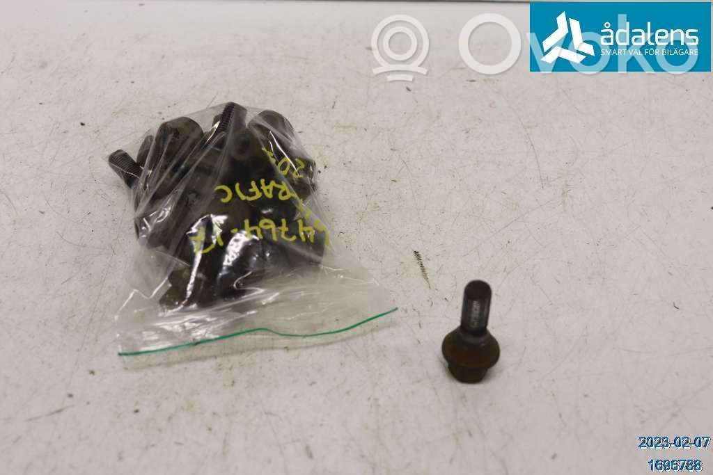 Nuts/bolts