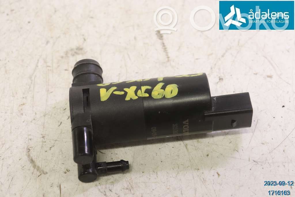 Volvo XC90 Pompa spryskiwacza lampy przedniej 