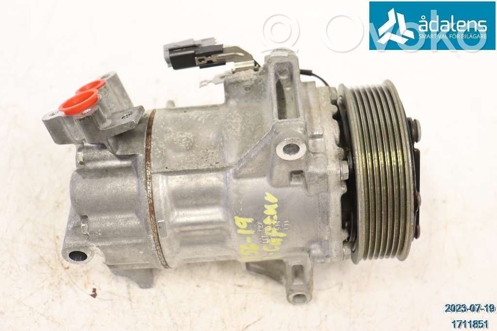 Renault Captur II Air conditioning (A/C) compressor (pump) 