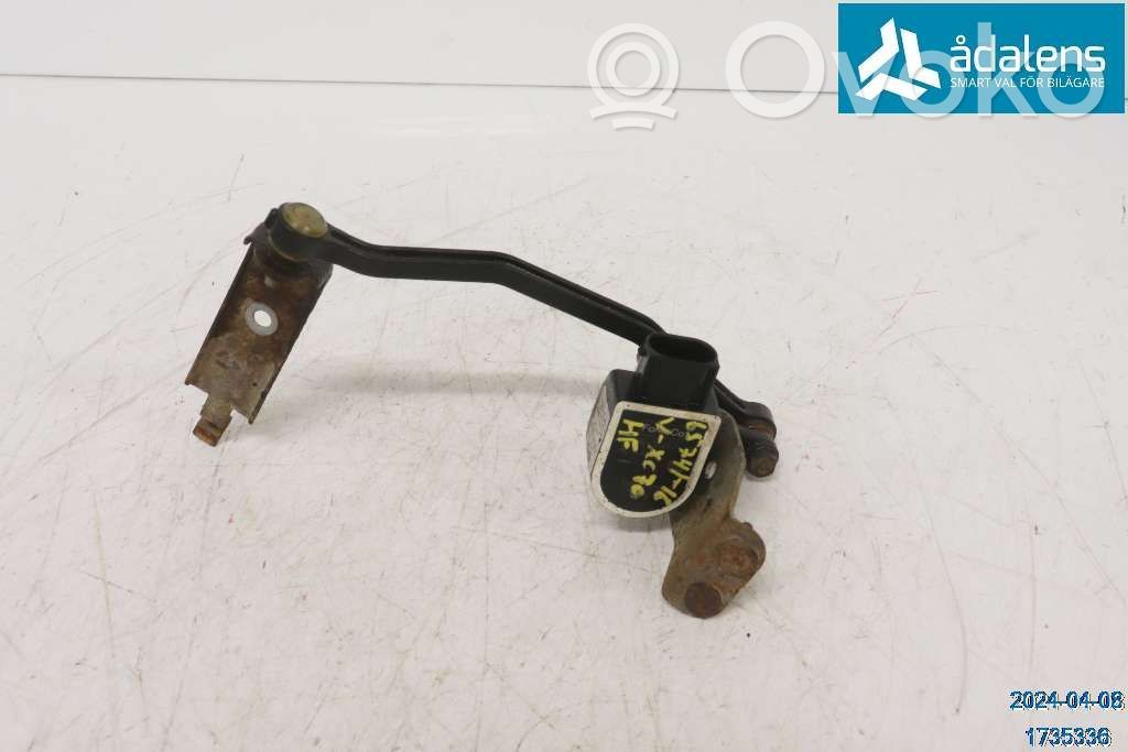 Headlight/headlamp level sensor   31288272,8G9N3C097AA