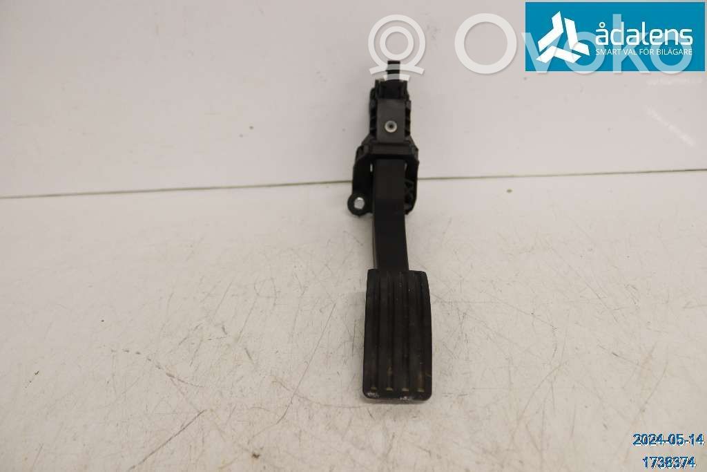 Lynk & co 01 Akceleratoriaus pedalas 