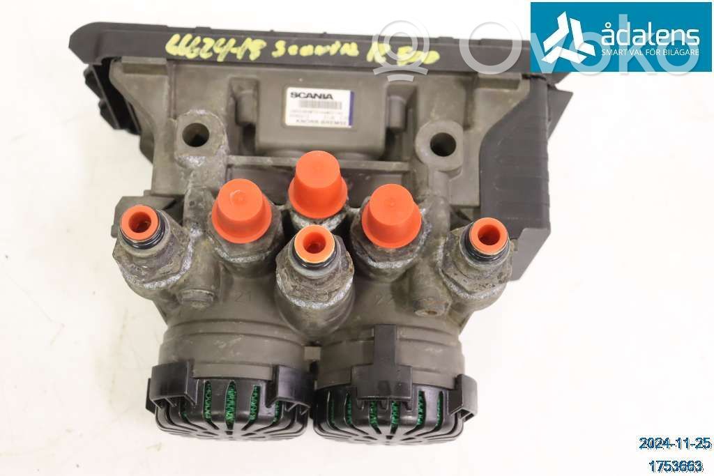 Volvo S90, V90 Scheinwerfer 