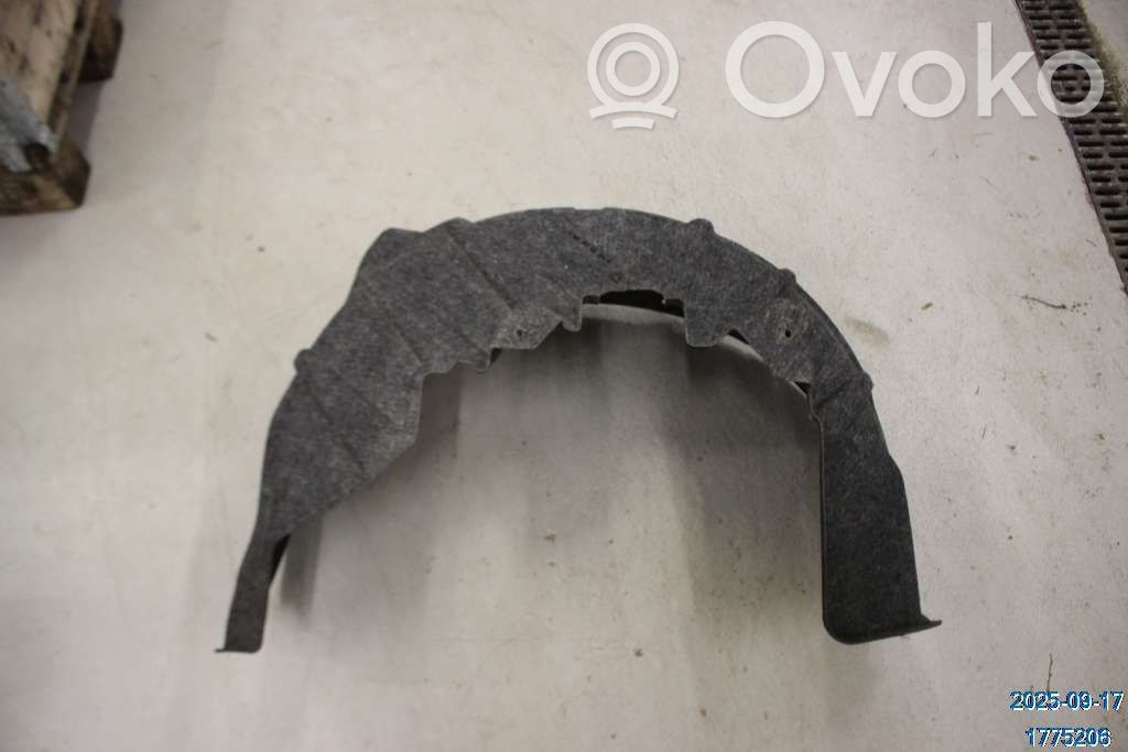 Volvo XC40 Nadkole przednie 