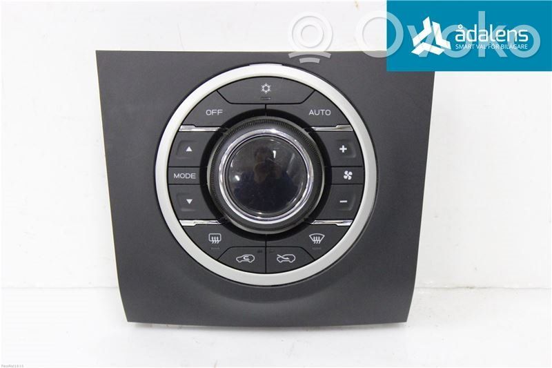 Isuzu D-Max Climate control unit 