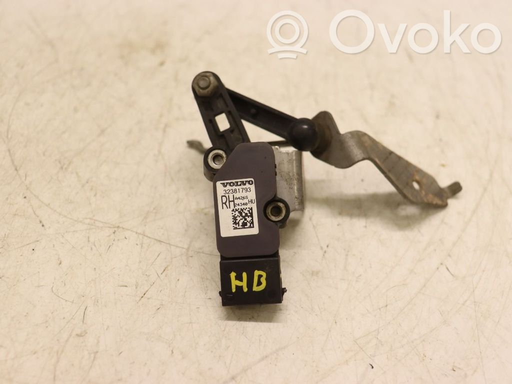 Volvo S90, V90 Headlight/headlamp level sensor 