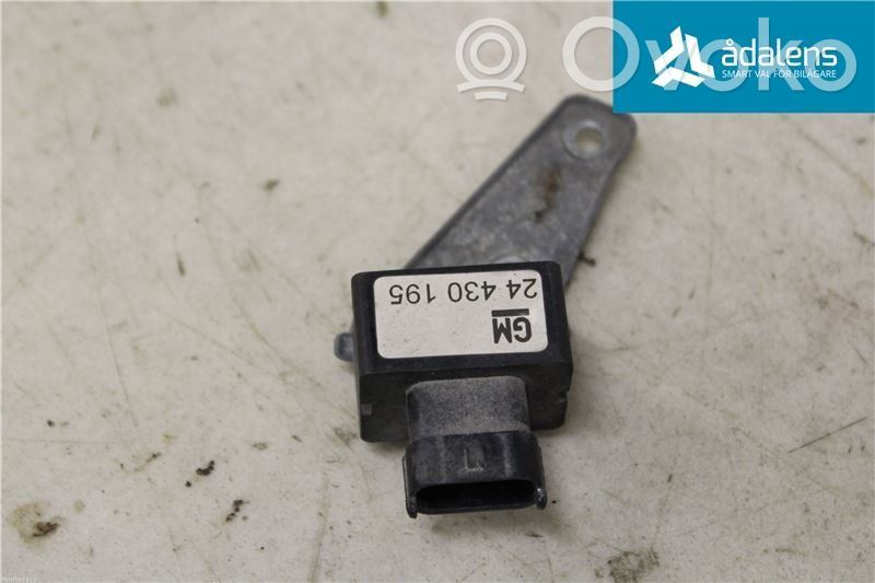 Acceleration sensor   P24430195