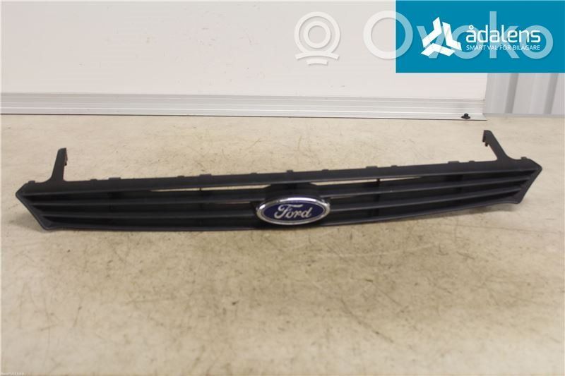 Ford Focus Etupuskurin alempi jäähdytinsäleikkö 