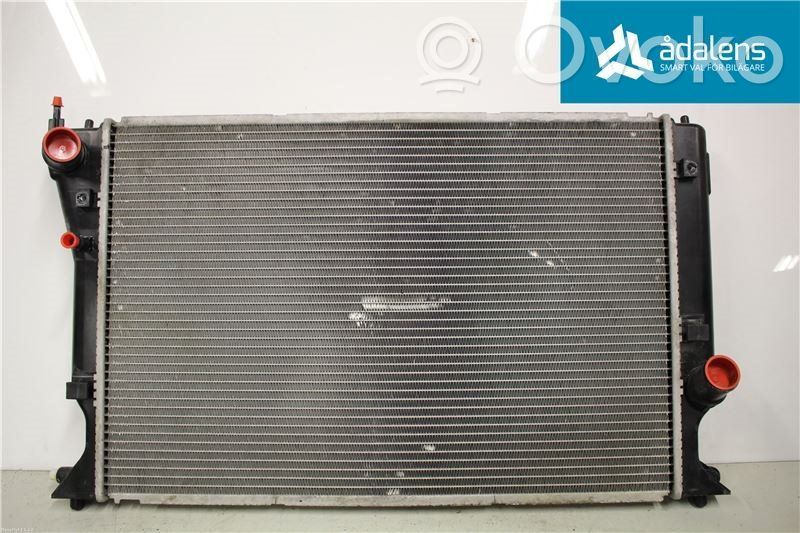 Toyota Avensis T250 Radiator lichid răcire 