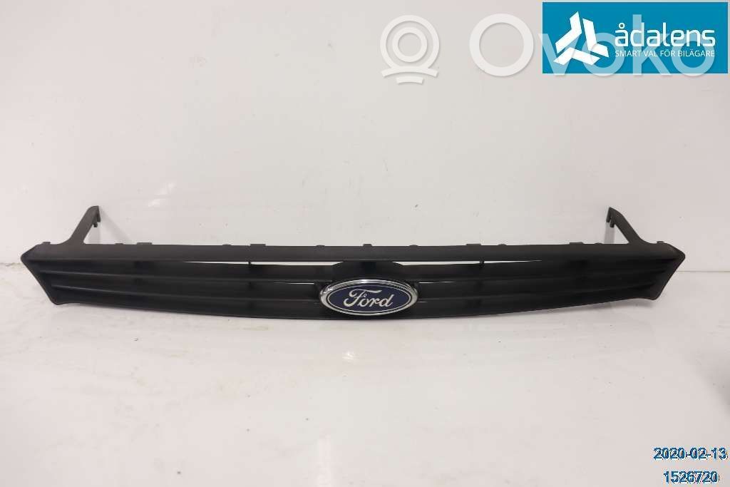 Ford Focus Front bumper lower grill 