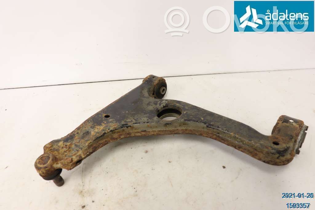 Opel Astra H Braccio di controllo sospensione anteriore inferiore/braccio oscillante 