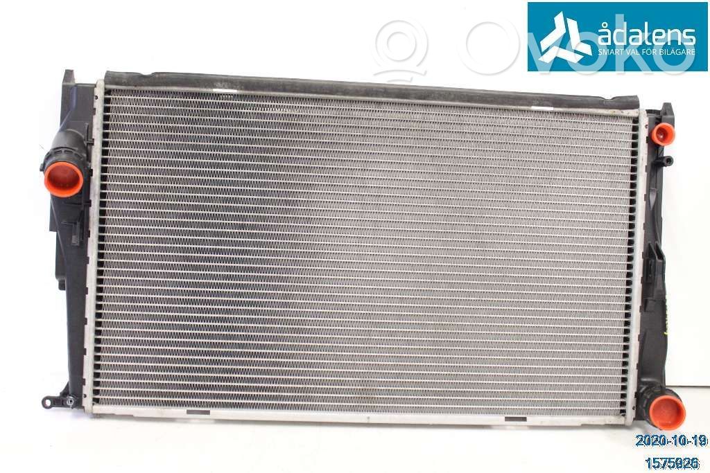 BMW 3 E92 E93 Aušinimo skysčio radiatorius 