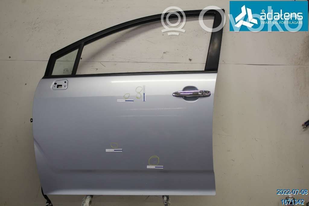 Puerta delantera   670020F010
