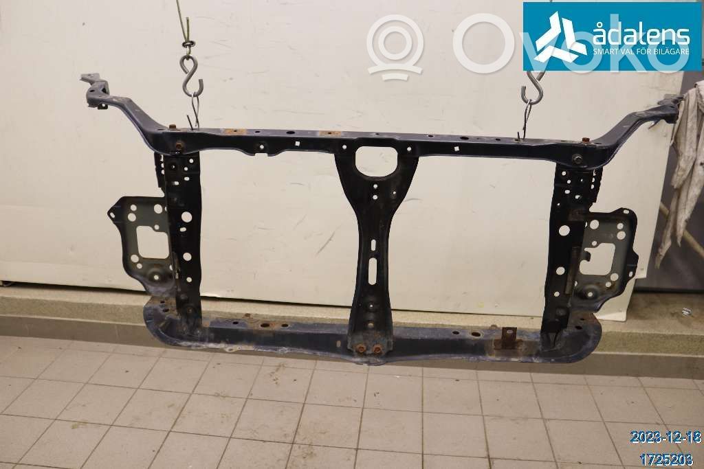 Subaru Outback Radiatoru panelis 