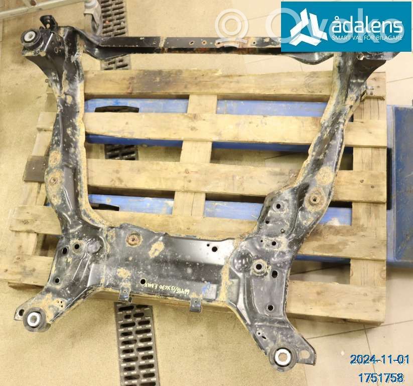 Priekinis traversas   31406809
