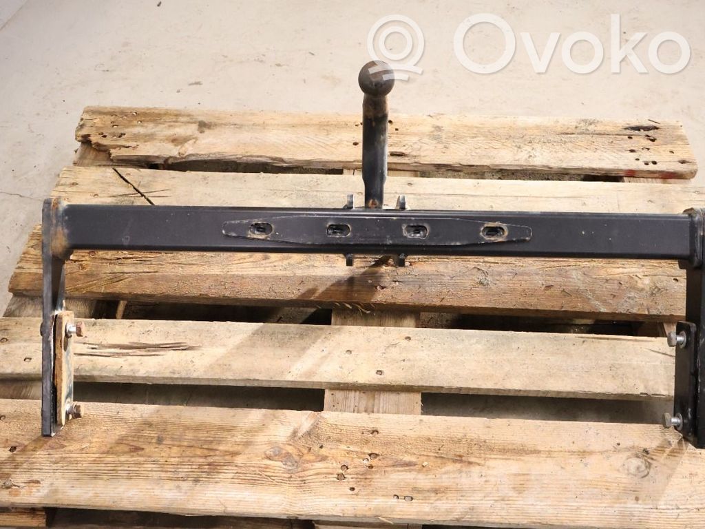 Hak holowniczy / Komplet   130181