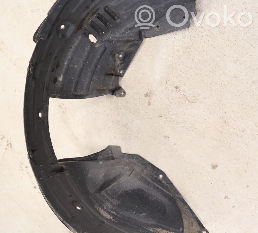 Nissan Qashqai+2 Nadkole przednie 