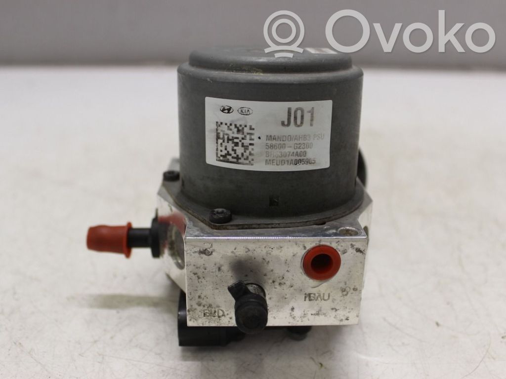 Bomba de ABS   58600G2300