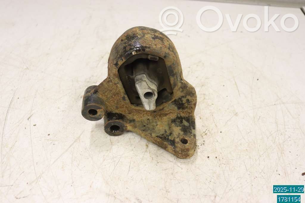 Engine mounting bracket   68044127AA