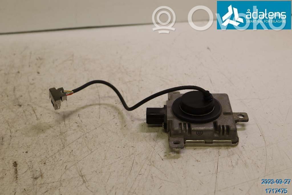 Module d'éclairage LCM   8301C463