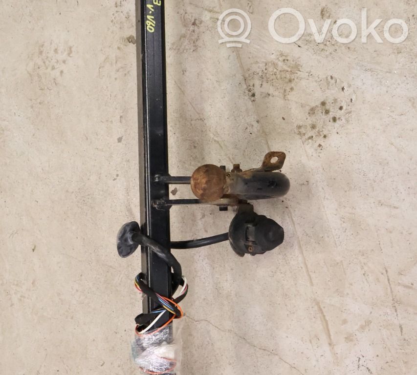 Volvo V60 Hak holowniczy / Komplet 