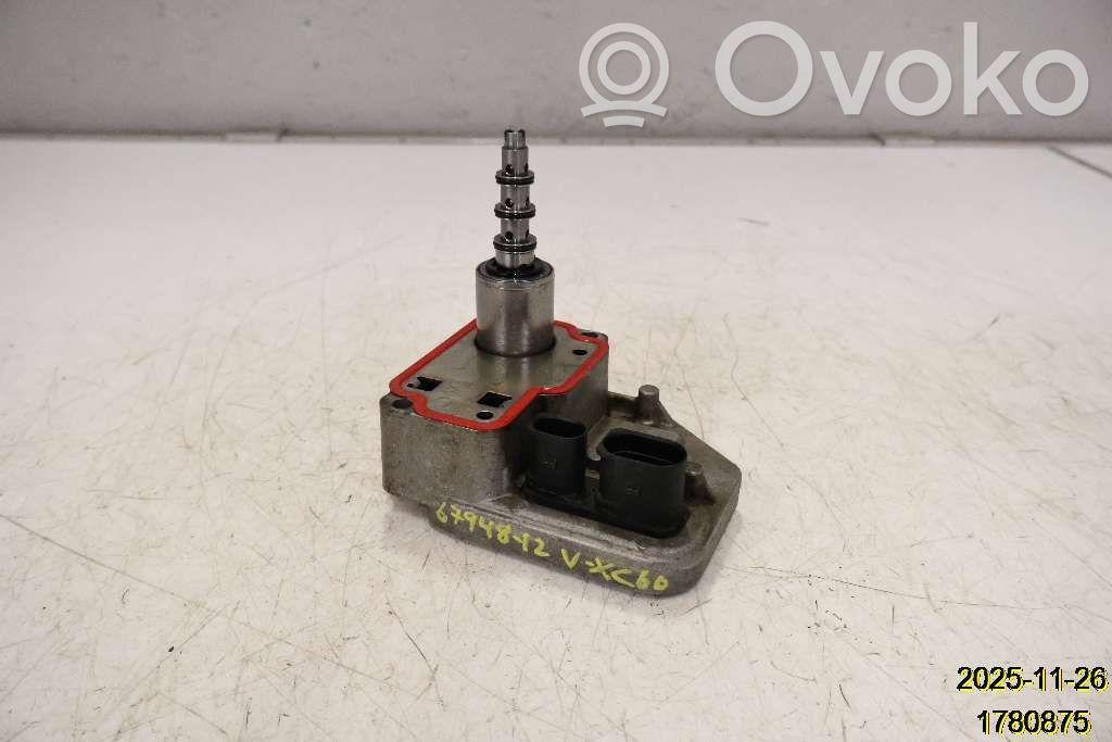 Volvo XC60 Transfer box differential control unit 