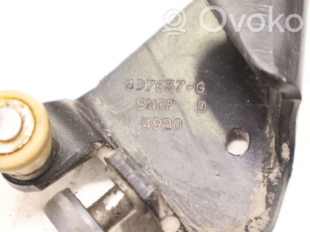 Renault Kangoo II Prowadnica rolkowa drzwi bocznych / przesuwanych / Zawias górny 