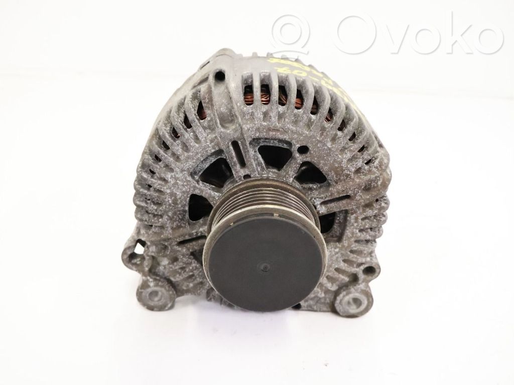 Volkswagen PASSAT B6 Generator/alternator