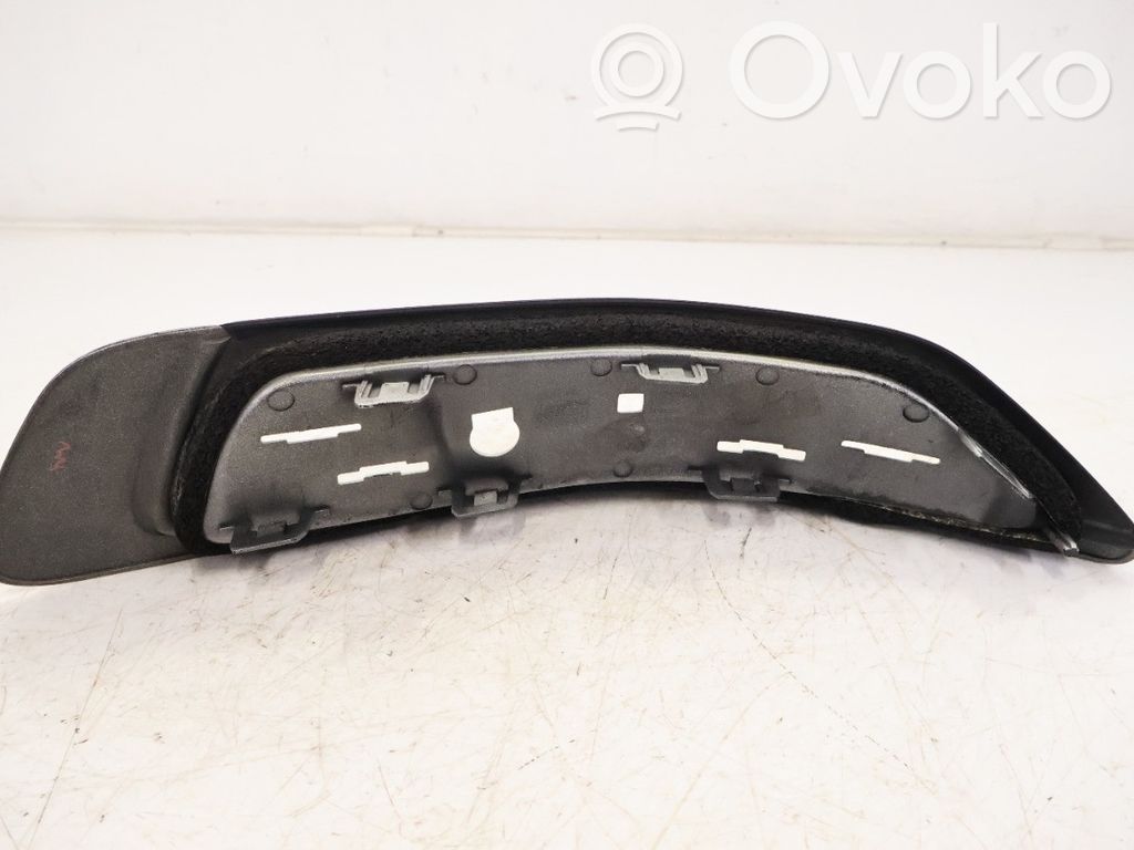 Volvo XC70 Reflector spate 