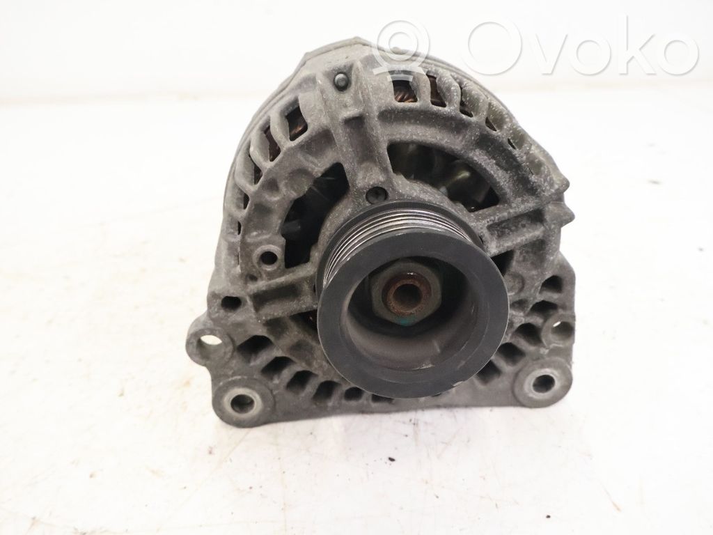 Volkswagen Golf IV Generator/alternator 