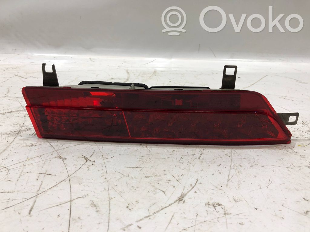Tailgate rear/tail lights   6911795,8379689