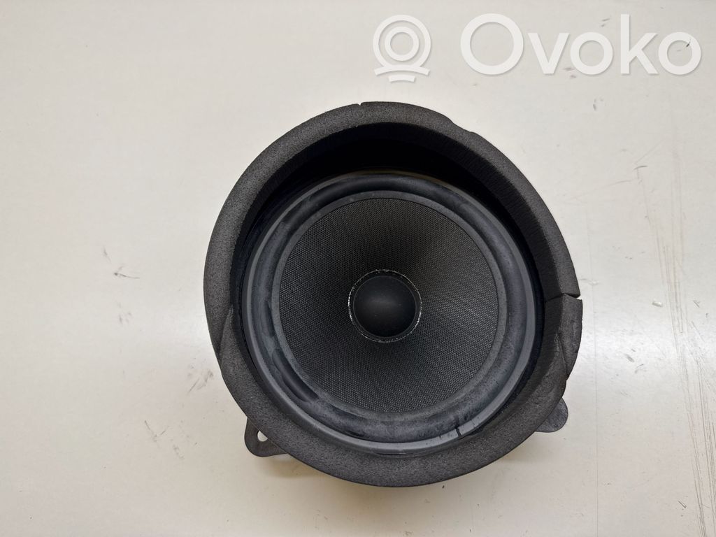 Altavoz de la puerta trasera   8379093,4913430813,3273144