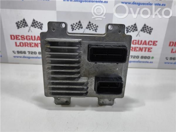 Opel Meriva B Engine control unit/module 