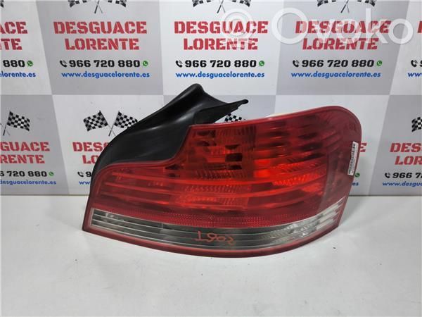 Rear/tail lights   16614001