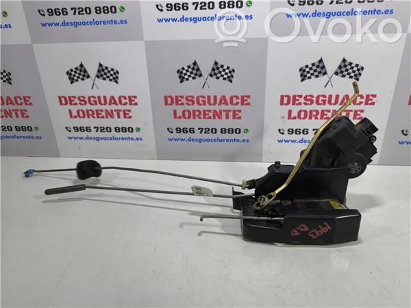 KIA Rio Zamek drzwi przednich 
