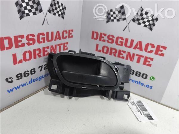 Manecilla interna puerta delantera   303965