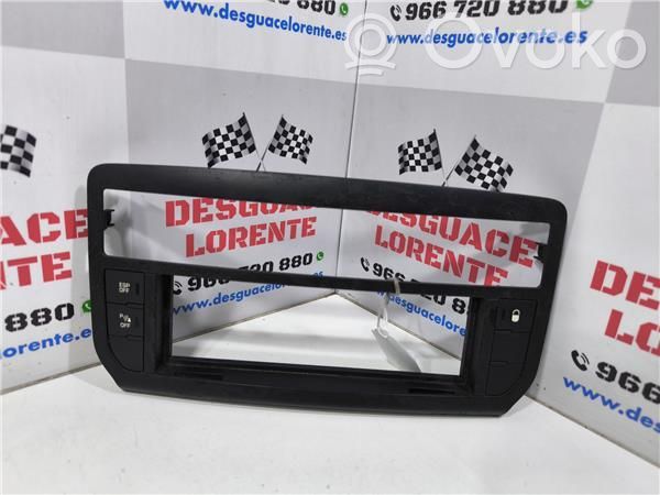 Citroen C5 Priekšpusē durvju dekoratīvā apdare (moldings) 