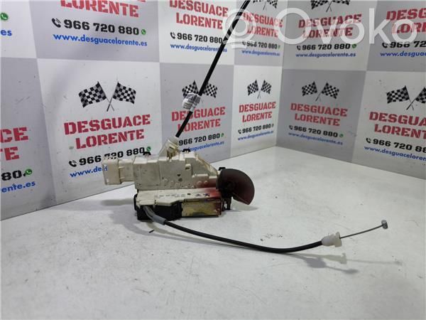 Citroen C4 I Etuoven lukon moottori 