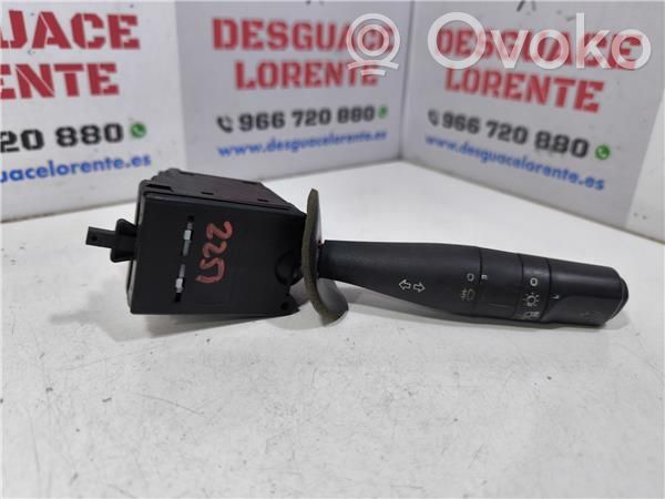 Ford Fiesta Interruptor de luz 
