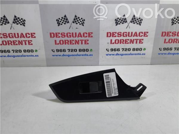 Sensor de la puerta trasera   7427176020