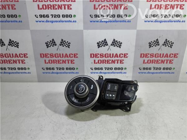 Climate control unit   D09US