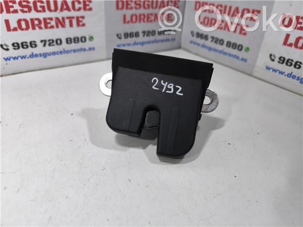 Seat Leon (1P) Zamek klapy tylnej bagażnika 